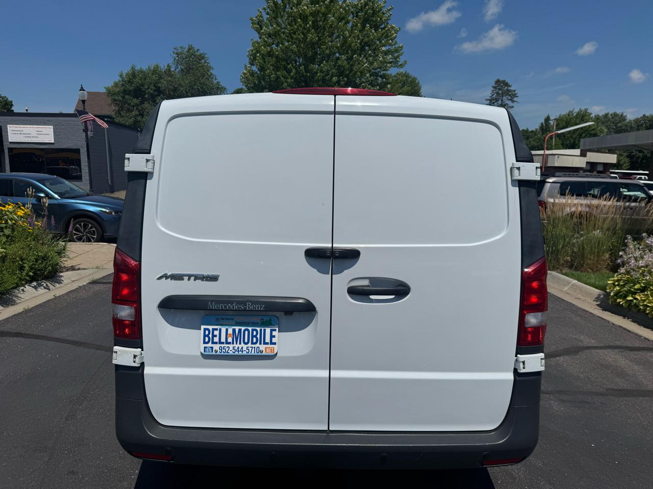 Mercedes-Benz Metris Cargo Van  2021