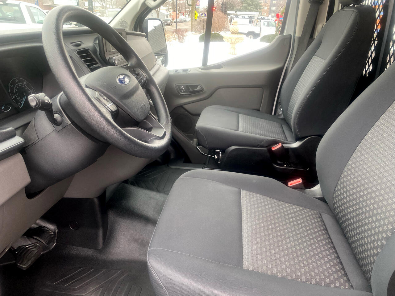 Ford Transit Cargo Van T-250 130" Low Rf 9070 GVWR RWD 2023