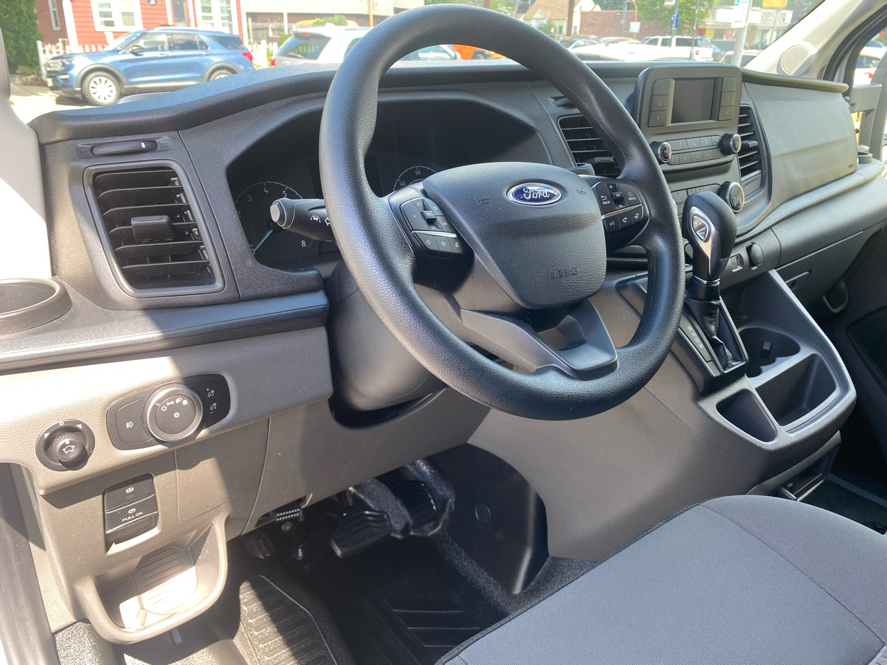2023 Ford Transit Cargo Van photo 11