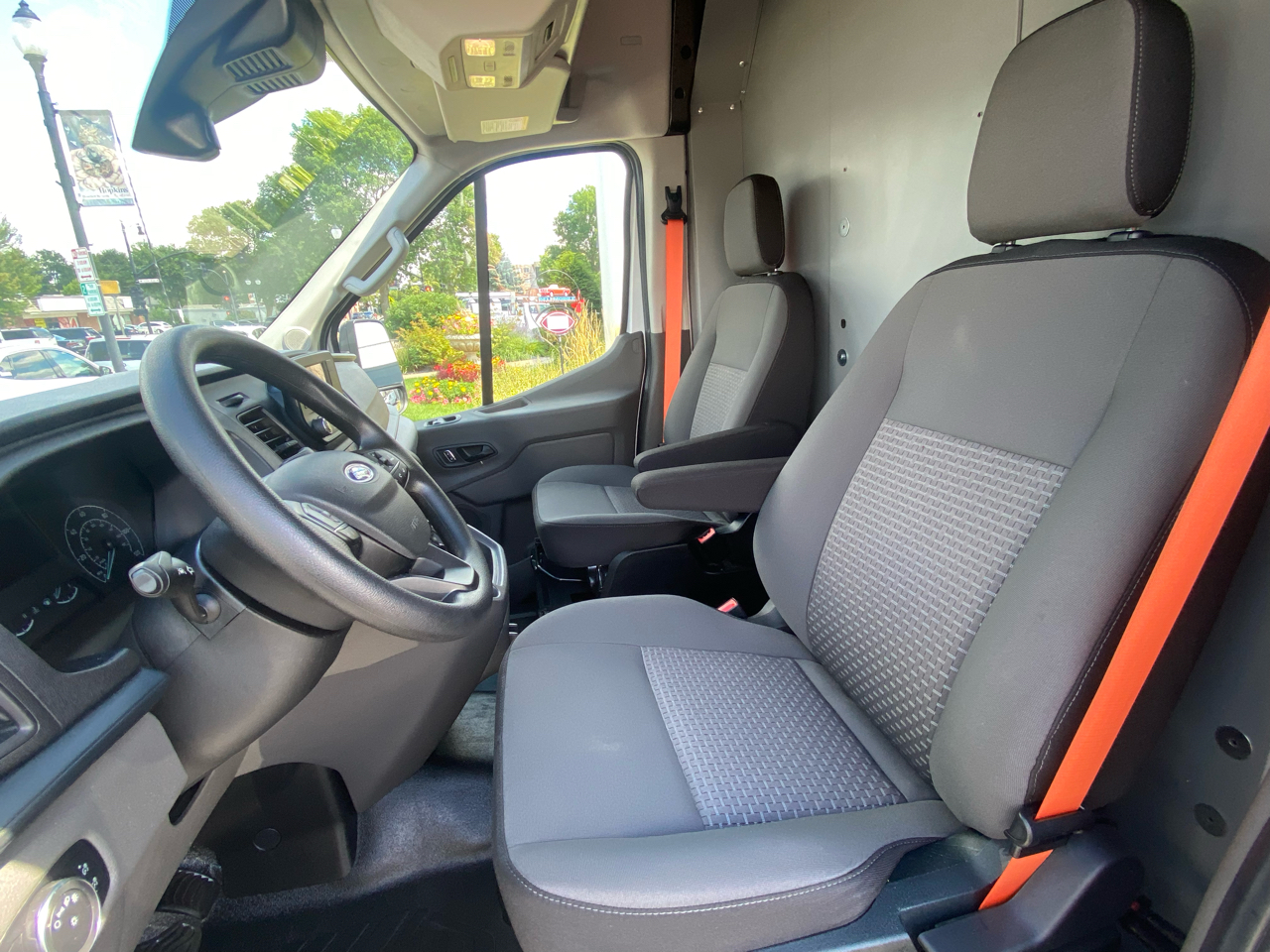 2023 Ford Transit Cargo Van photo 14