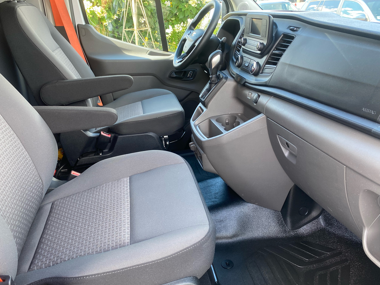 2023 Ford Transit Cargo Van photo 17