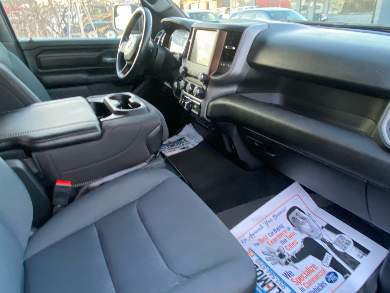 RAM 1500 Tradesman 4x4 Crew Cab 5'7" Box 2023