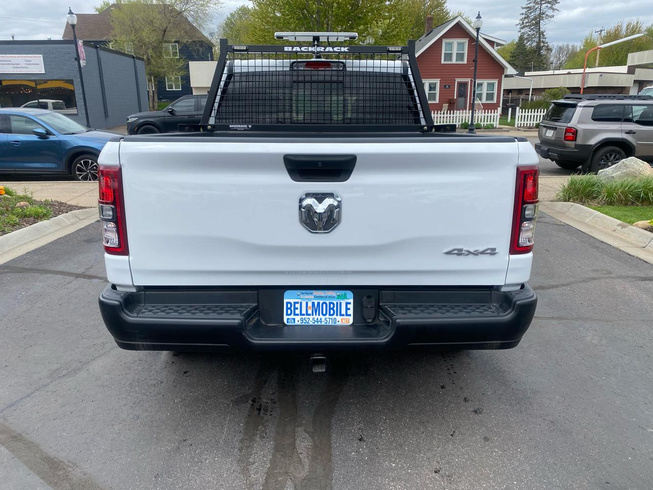 RAM 1500 Tradesman 4x4 Crew Cab 5'7" Box 2023