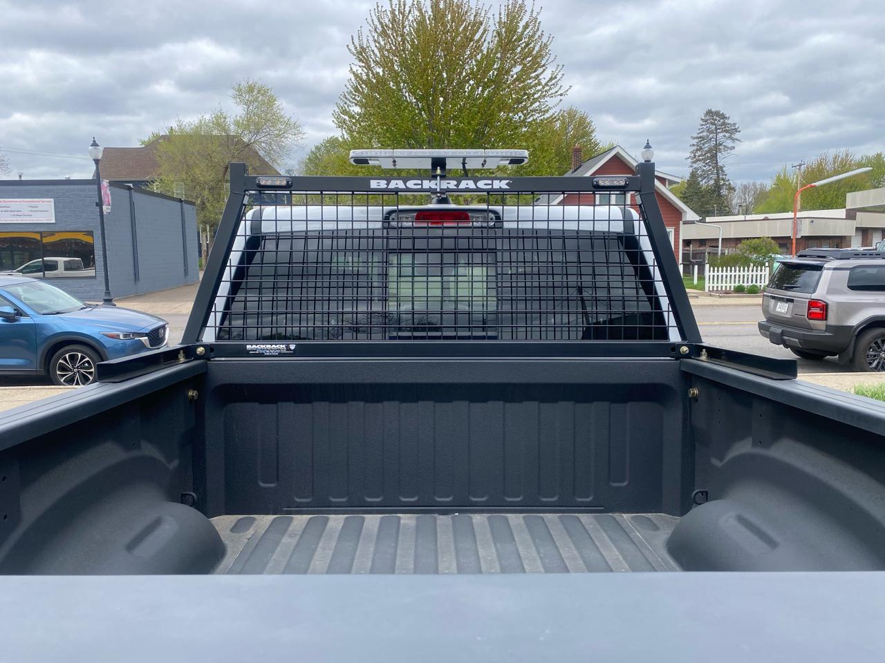 RAM 1500 Tradesman 4x4 Crew Cab 5'7" Box 2023