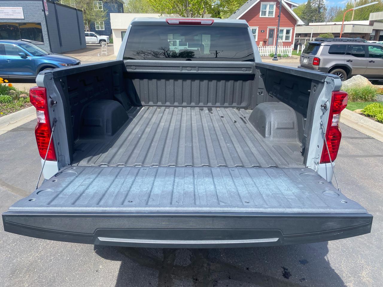 Chevrolet Silverado 1500 4WD Crew Cab 157" Work Truck 2024