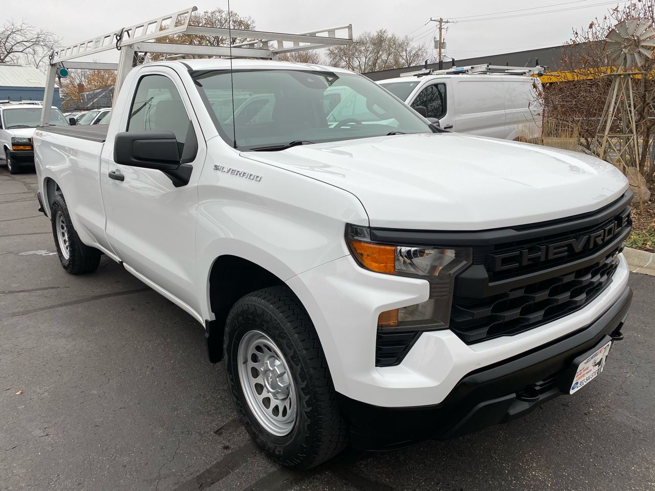 2022 Chevrolet Silverado 1500 Work Truck photo 3