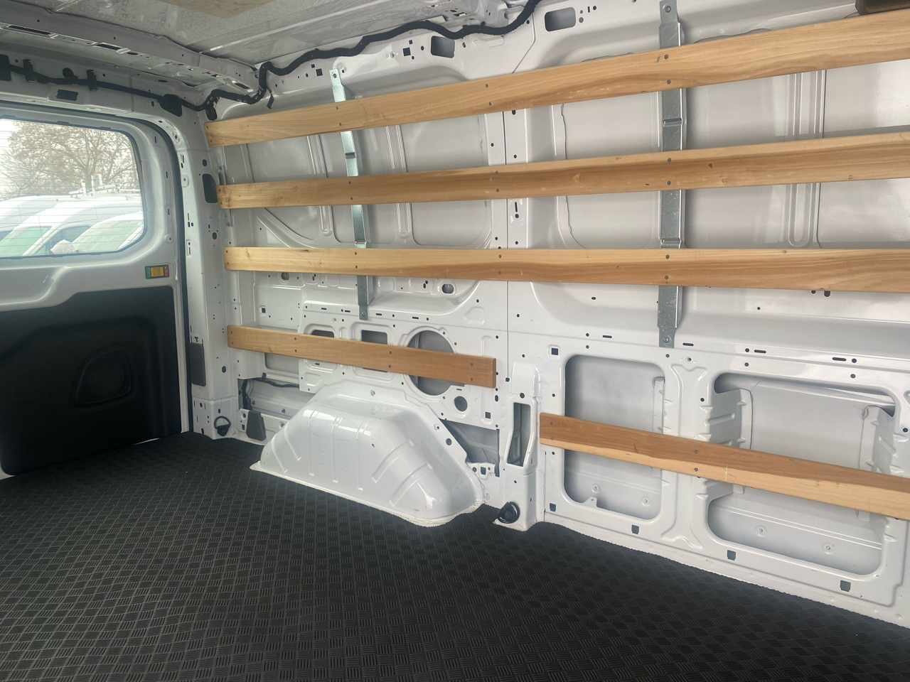 2024 Ford Transit Cargo Van photo 4