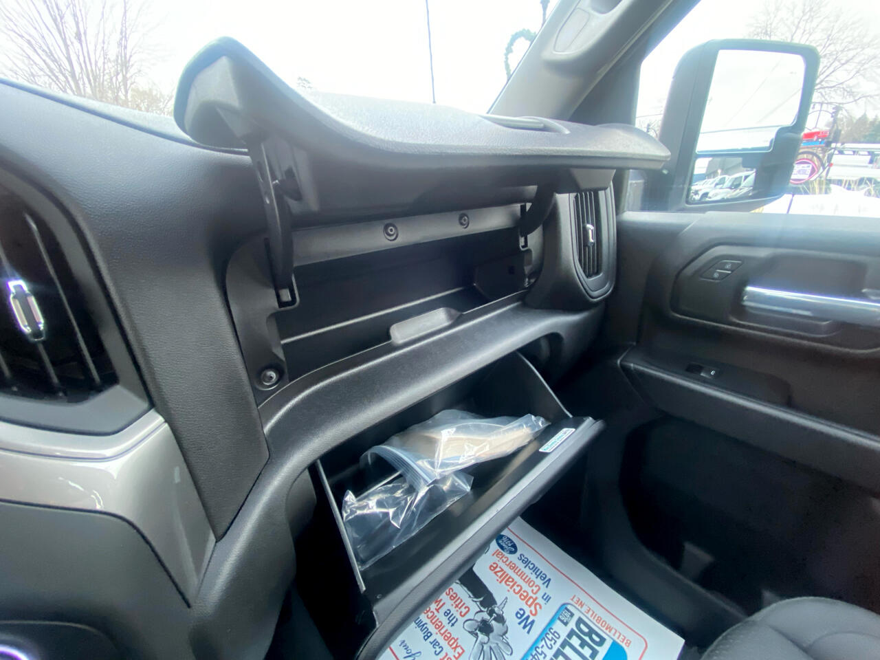 Chevrolet Silverado 2500HD 4WD Crew Cab 172" Work Truck 2025