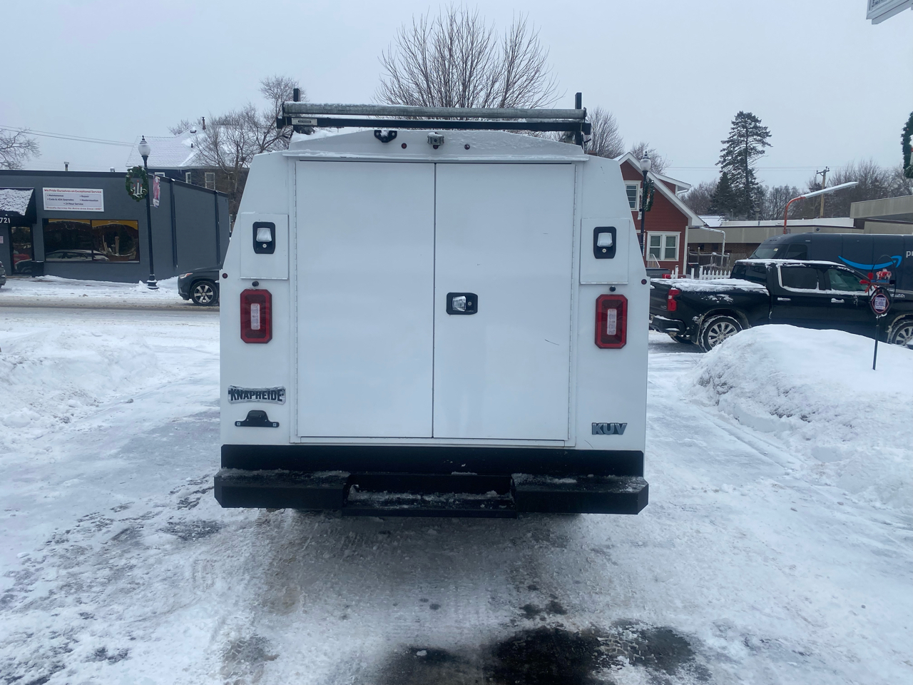 Chevrolet Express Commercial Cutaway 3500 Van 139" 2021