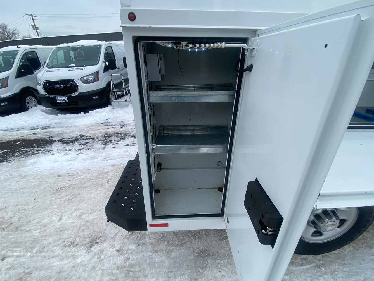 Chevrolet Express Commercial Cutaway 3500 Van 139" 2021