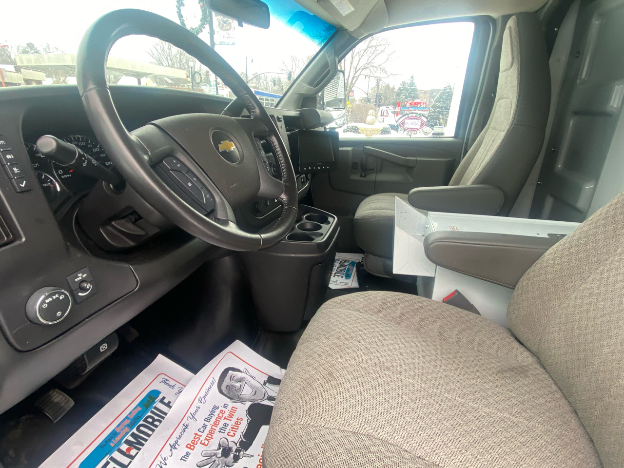 Chevrolet Express Commercial Cutaway 3500 Van 139" 2021