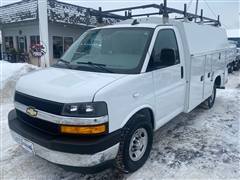 2021 Chevrolet Express Commercial Cutaway 