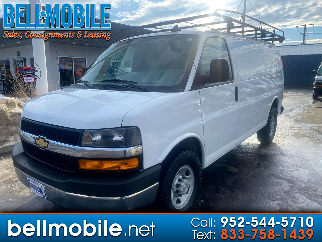 Chevrolet Express Cargo Van RWD 3500 135" 2022