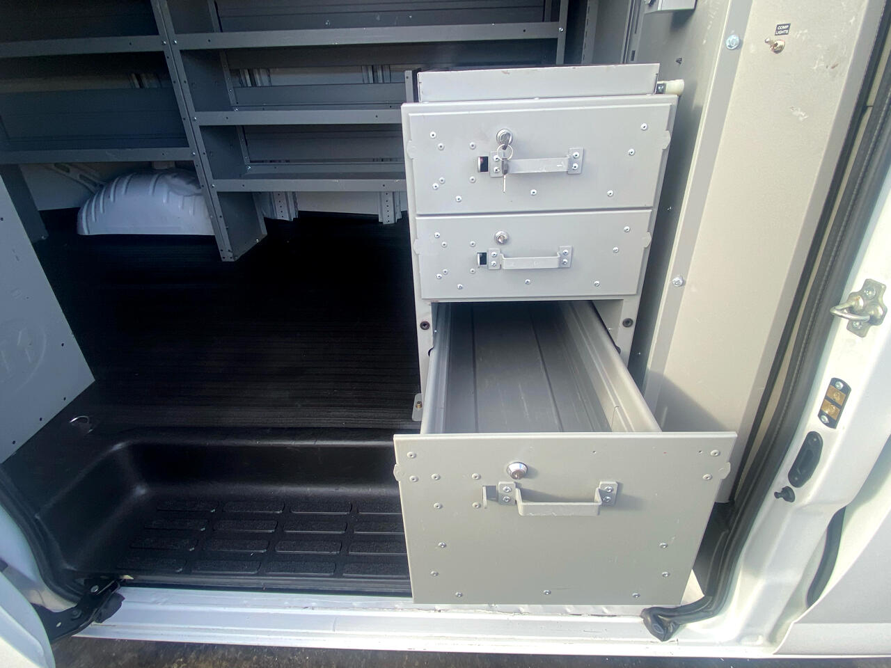 Chevrolet Express Cargo Van RWD 3500 135" 2022