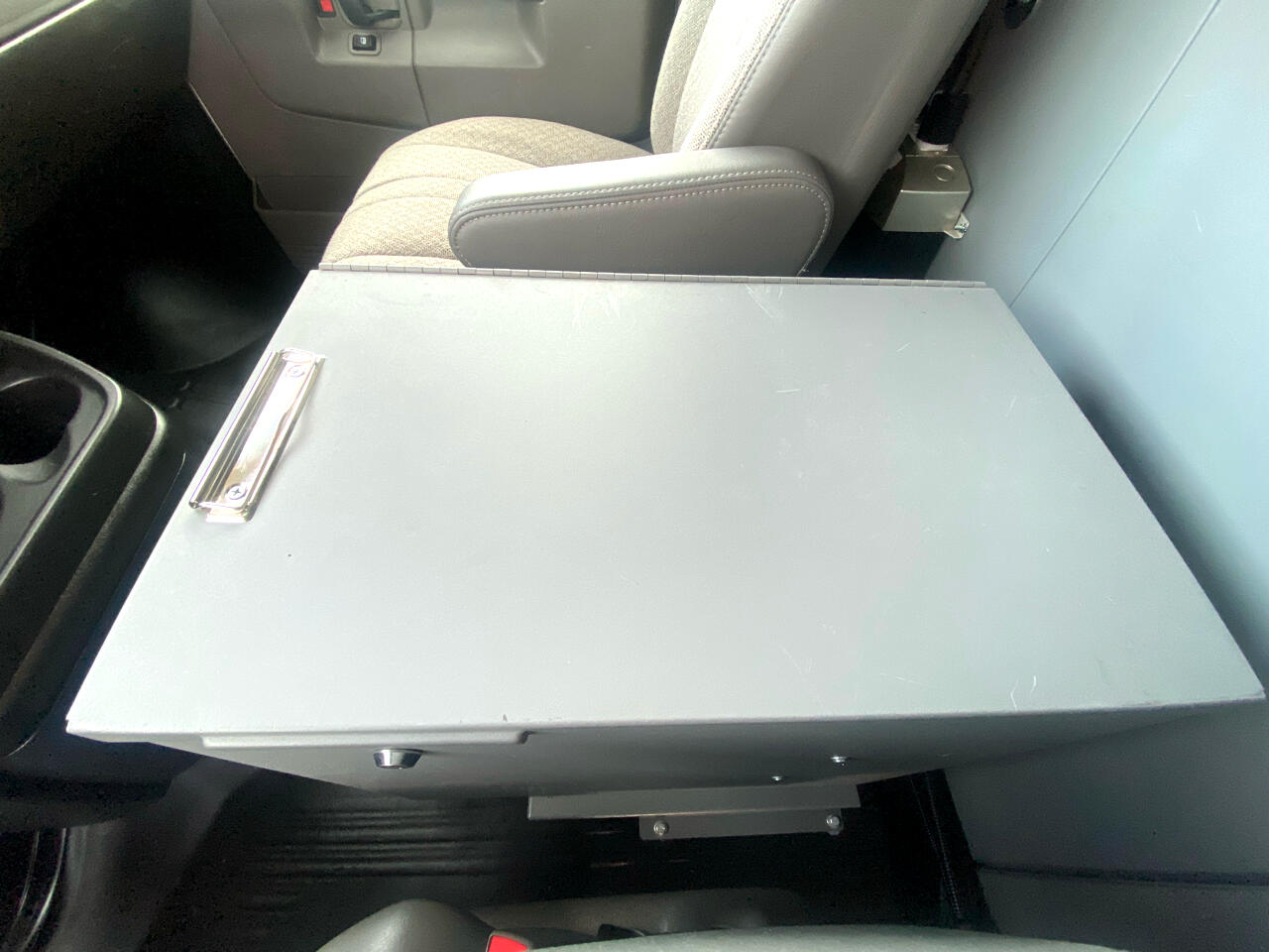 Chevrolet Express Cargo Van RWD 3500 135" 2022