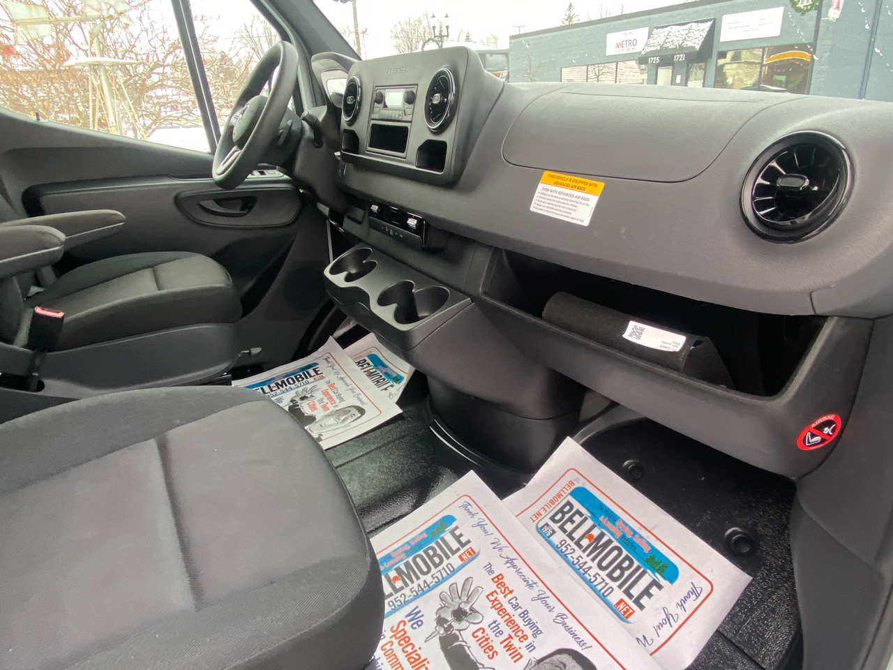 Mercedes-Benz Sprinter Cargo Van 2500 High Roof I4 Gas 170" RWD 2023