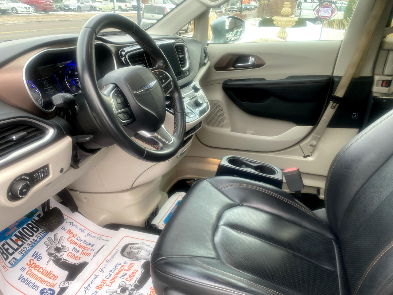 Chrysler Pacifica Touring L FWD 2018