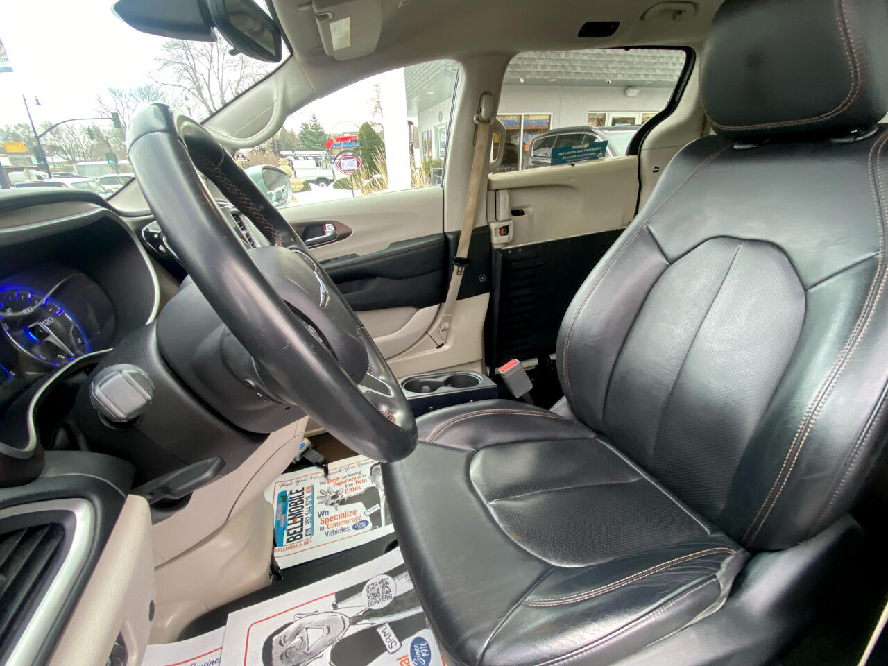 Chrysler Pacifica Touring L FWD 2018