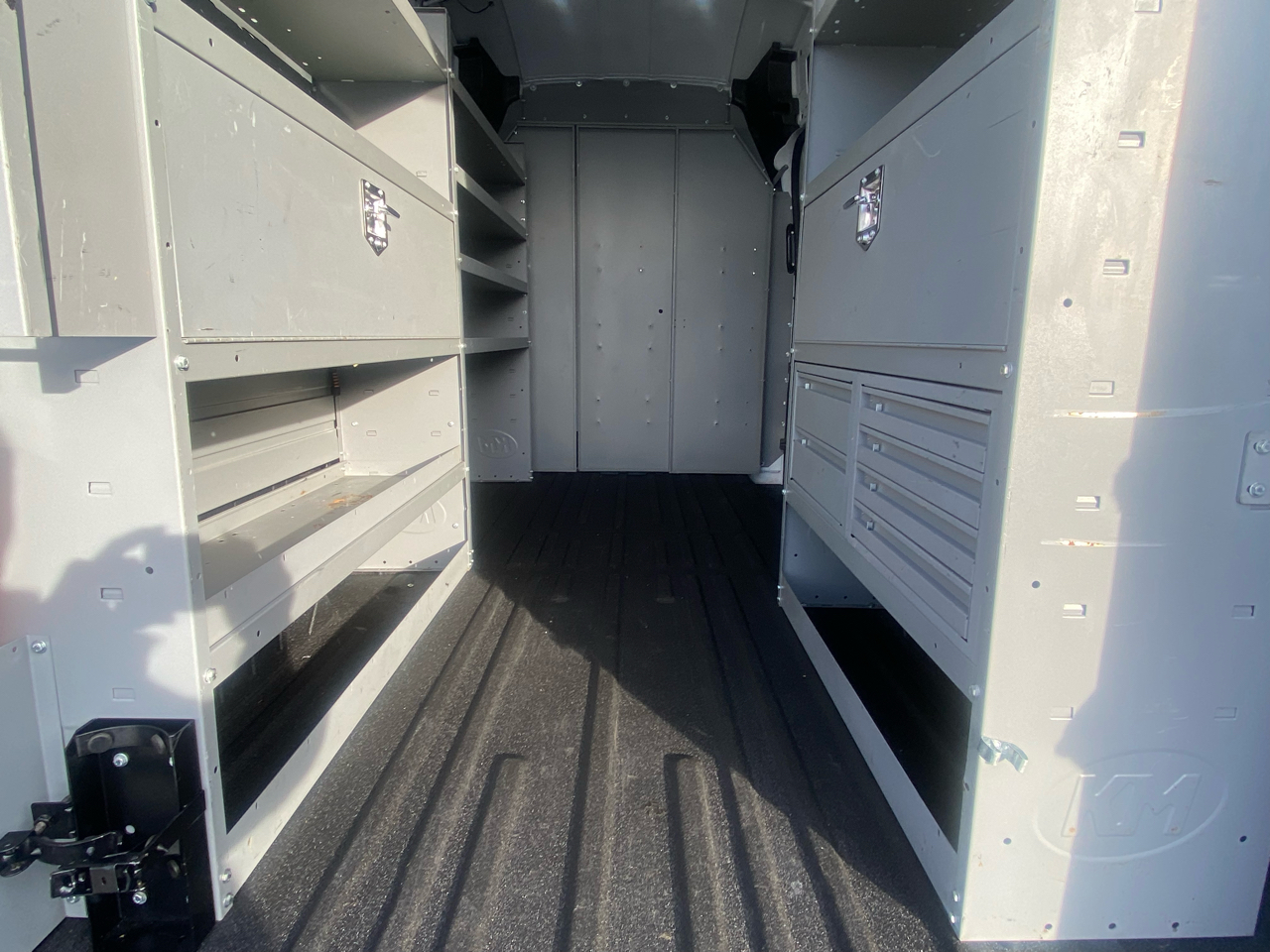 Ford Transit Cargo Van T-250 148" Hi Rf 9070 GVWR RWD 2021