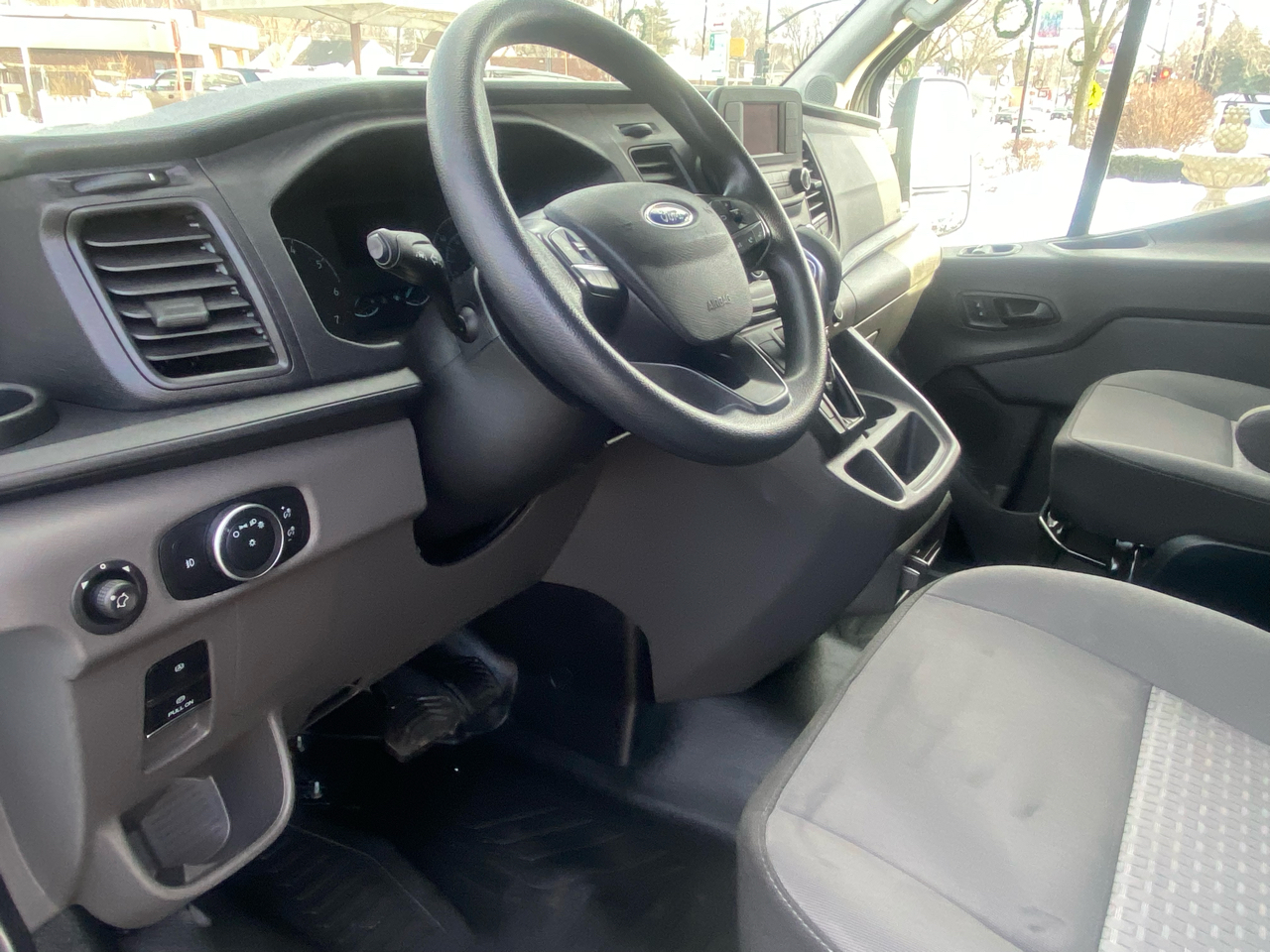 Ford Transit Cargo Van T-250 148" Hi Rf 9070 GVWR RWD 2021