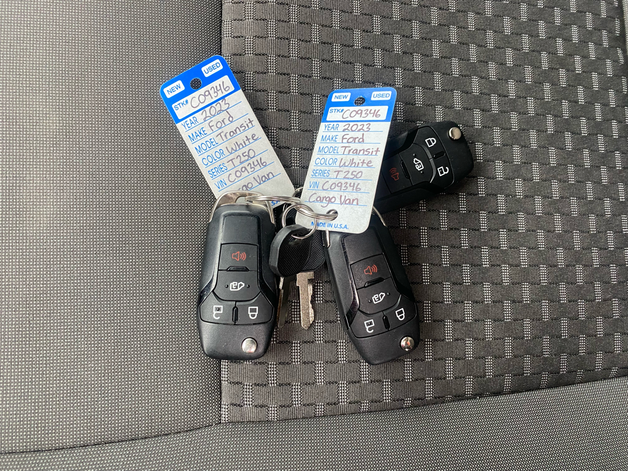 Ford Transit Cargo Van T-250 148" Hi Rf 9070 GVWR RWD 2023