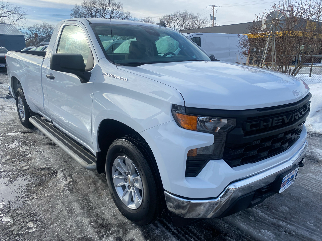 Chevrolet Silverado 1500 2WD Reg Cab 140" Work Truck 2024