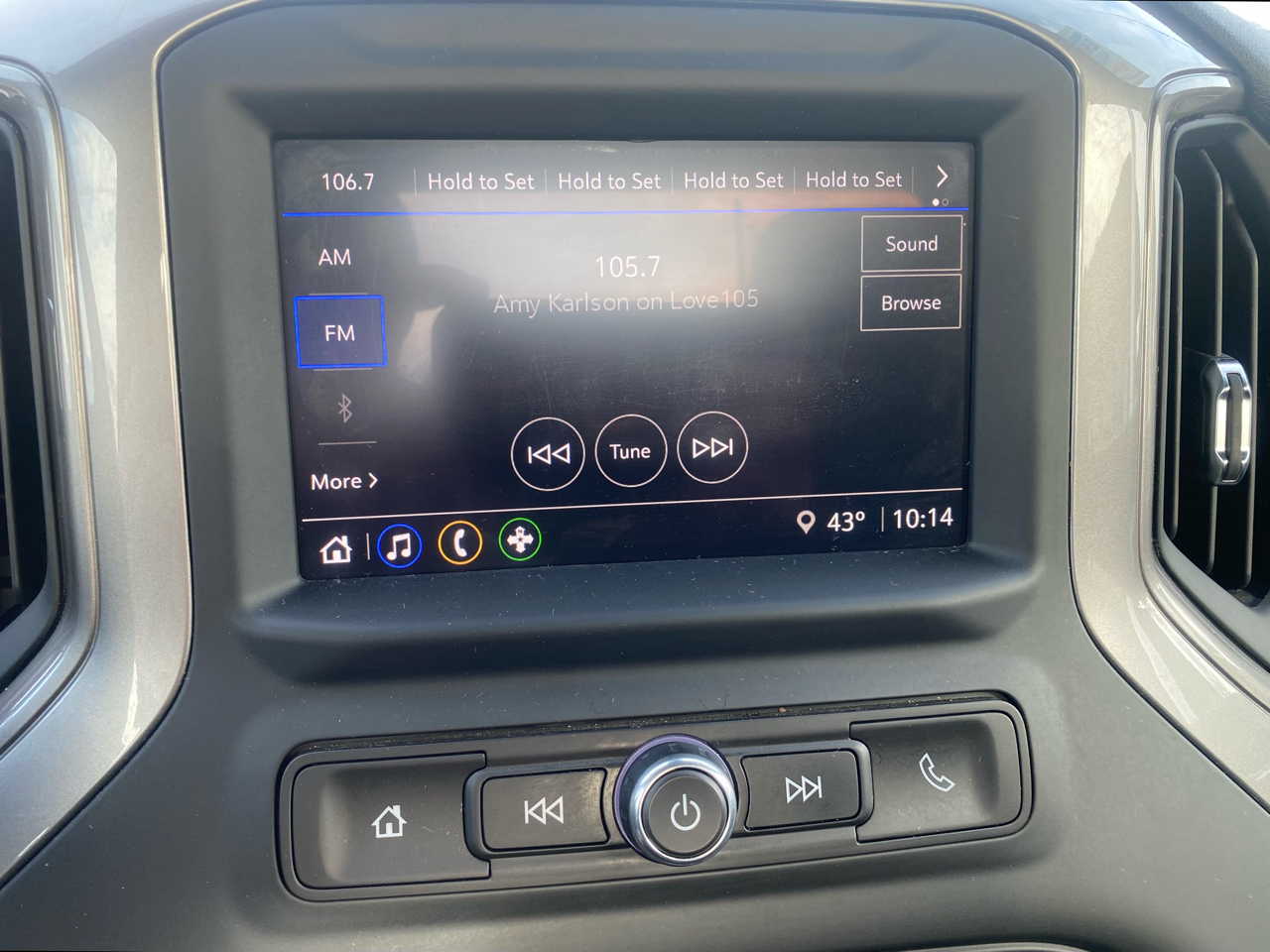 Chevrolet Silverado 1500 2WD Reg Cab 140" Work Truck 2024