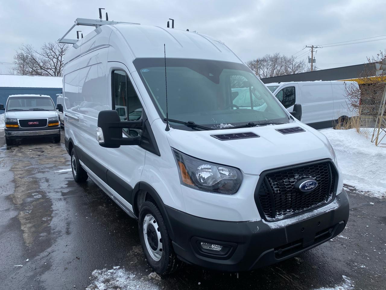 Ford Transit Cargo Van T-250 148" Hi Rf 9070 GVWR RWD 2023