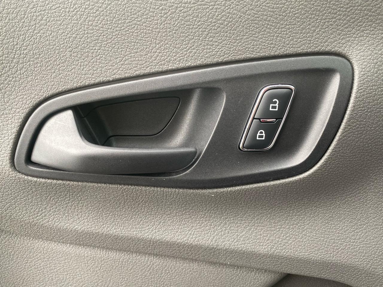 Ford Transit Cargo Van T-250 148" Hi Rf 9070 GVWR RWD 2023