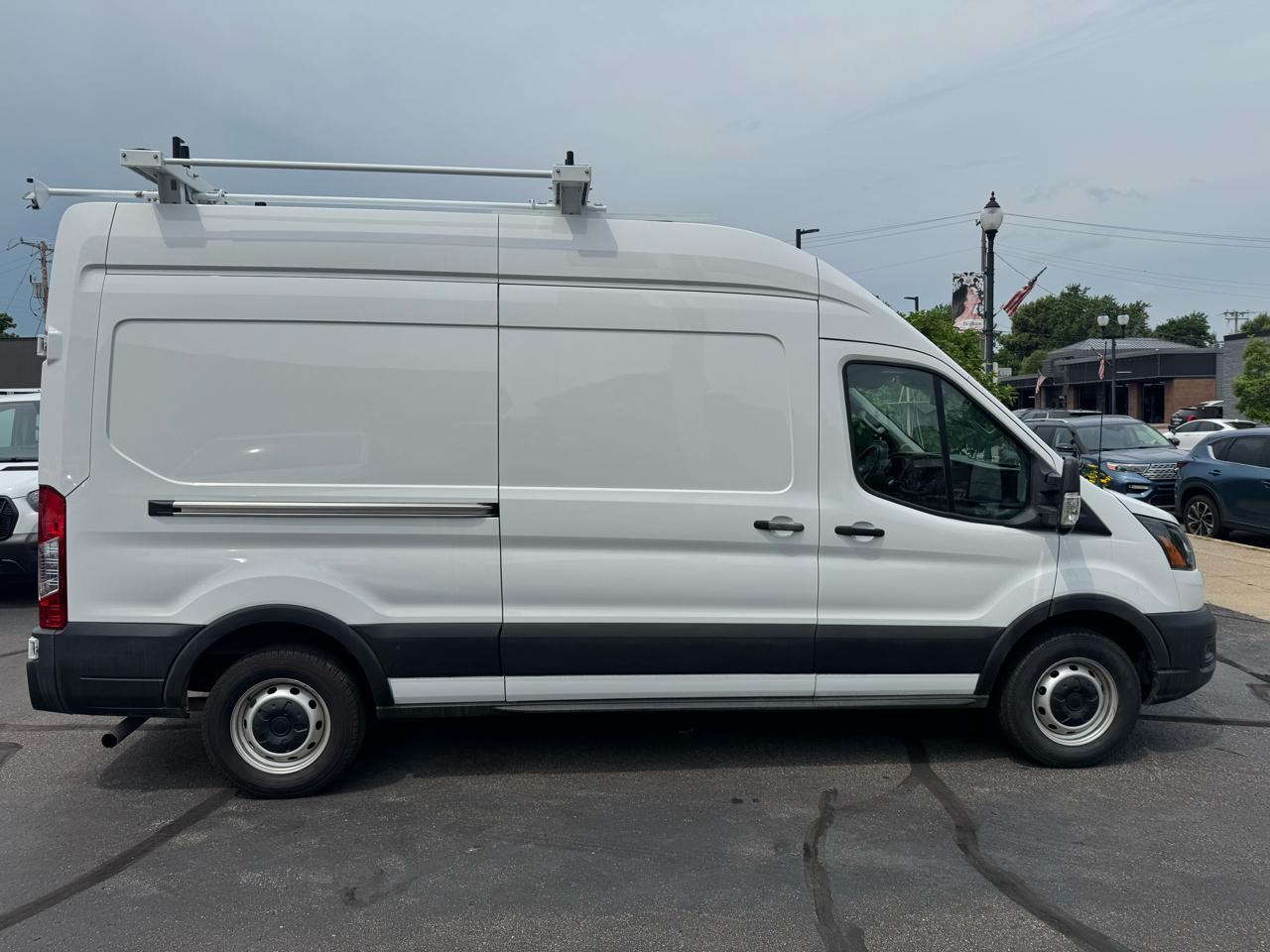 Ford Transit Cargo Van T-250 148" Hi Rf 9000 GVWR Sliding RH Dr 2023