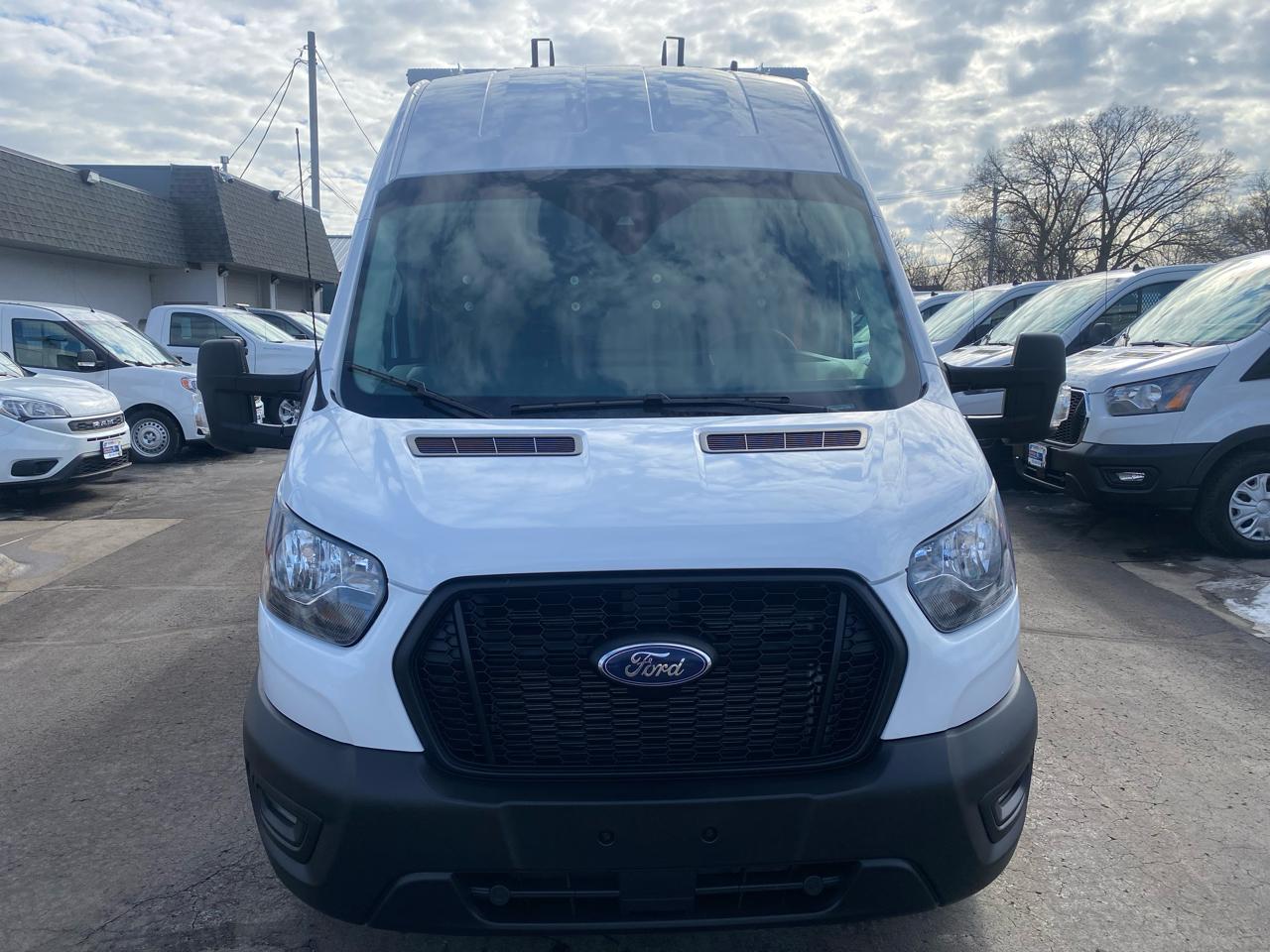 Ford Transit Cargo Van T-250 148" Hi Rf 9070 GVWR RWD 2023