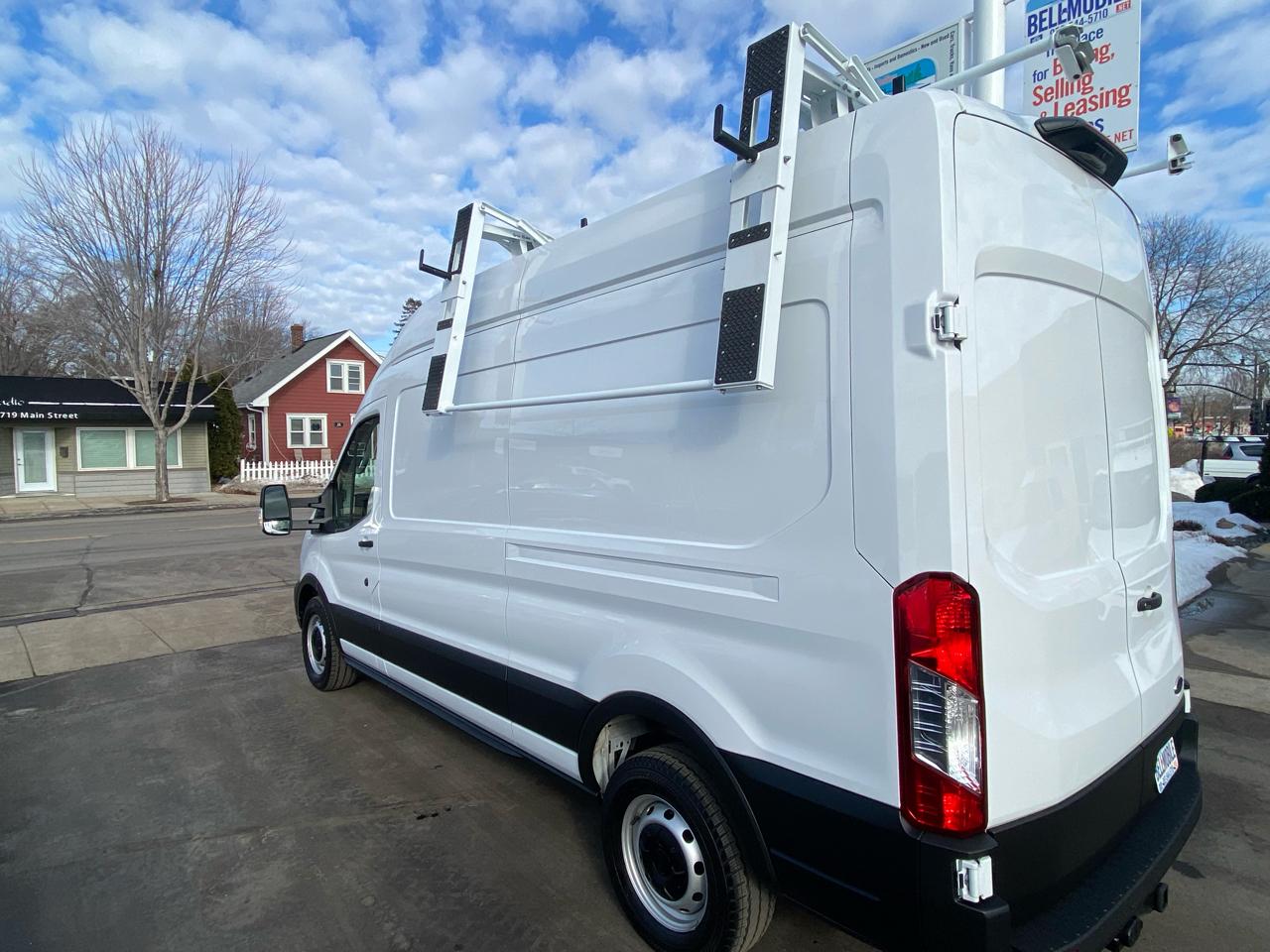 Ford Transit Cargo Van T-250 148" Hi Rf 9070 GVWR RWD 2023