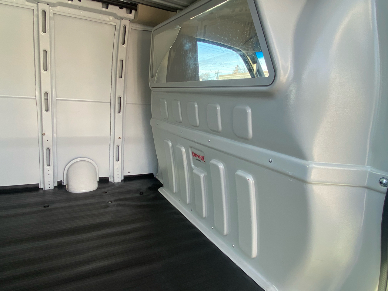 Chevrolet Express Cargo Van RWD 2500 135" 2021