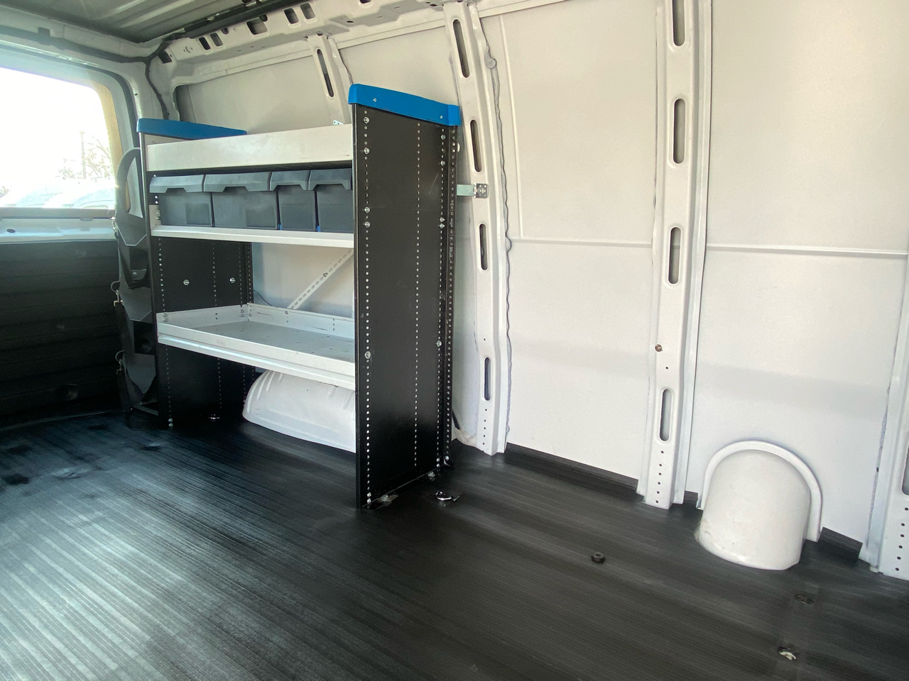 Chevrolet Express Cargo Van RWD 2500 135" 2021