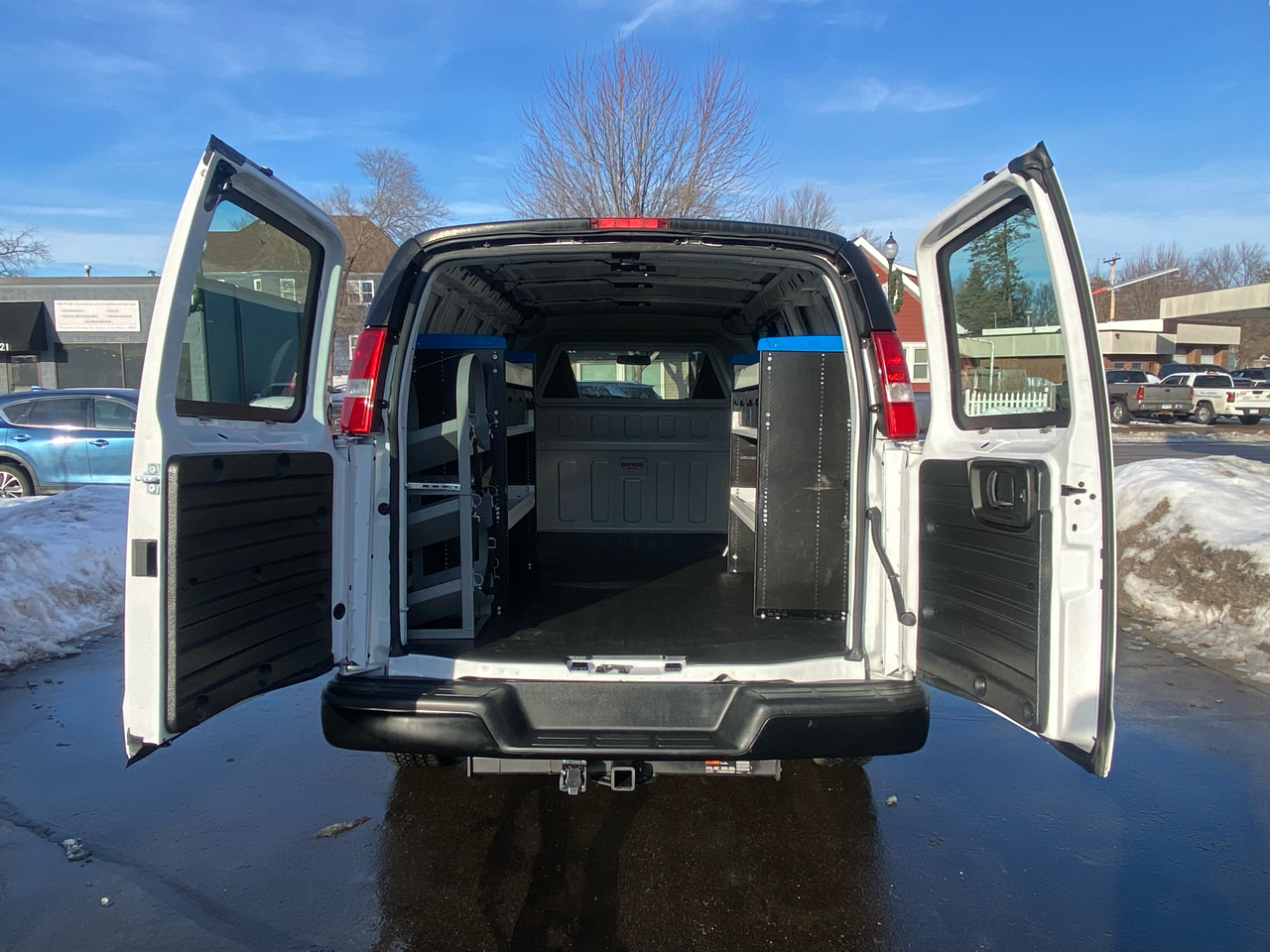 Chevrolet Express Cargo Van RWD 2500 135" 2021