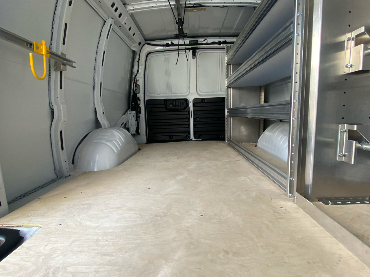 Chevrolet Express Cargo Van RWD 2500 155" 2025