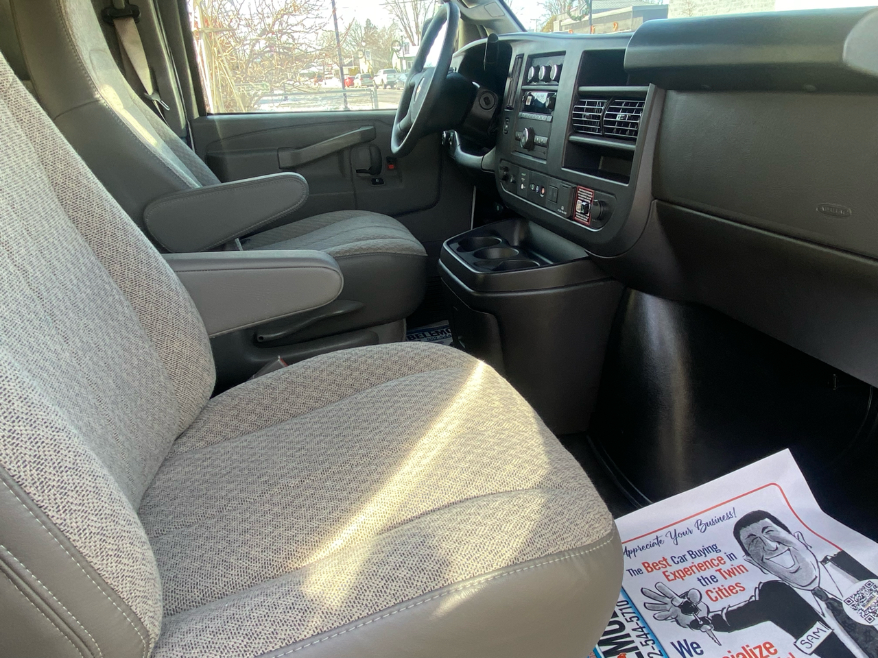 Chevrolet Express Cargo Van RWD 2500 155" 2025