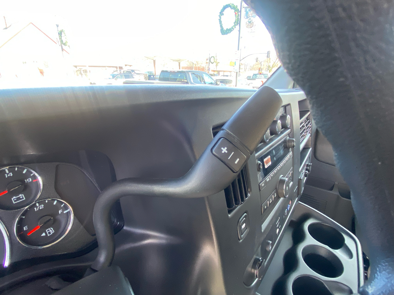 Chevrolet Express Cargo Van RWD 2500 155" 2025