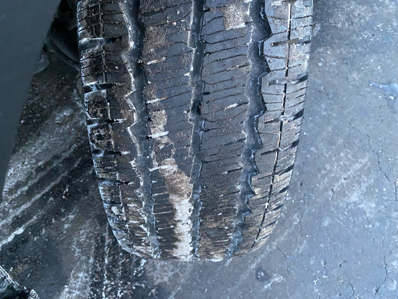 Ford Transit Cargo Van T-250 148" Hi Rf 9070 GVWR RWD 2023