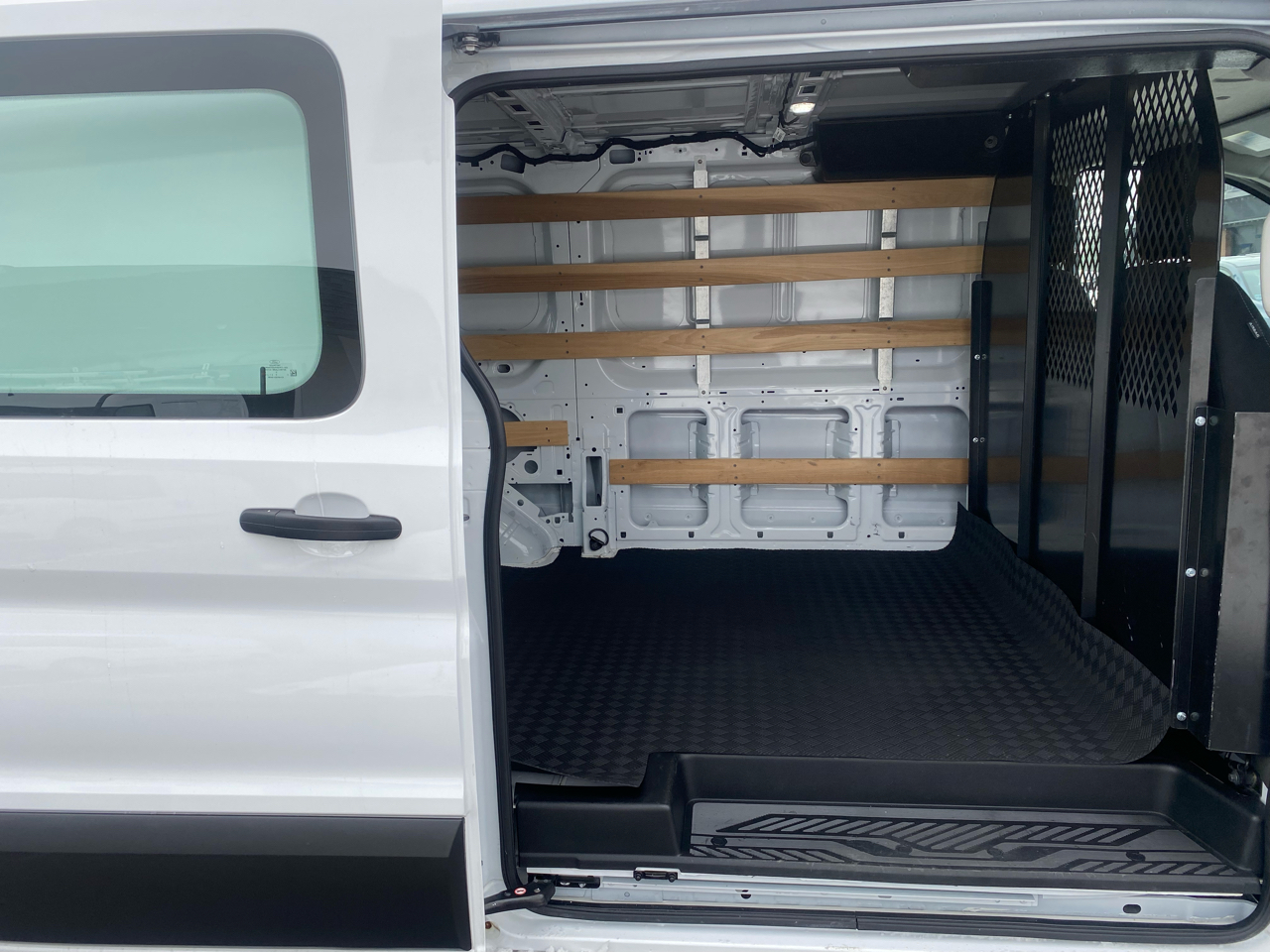 Ford Transit Cargo Van T-250 130" Low Rf 9070 GVWR RWD 2024