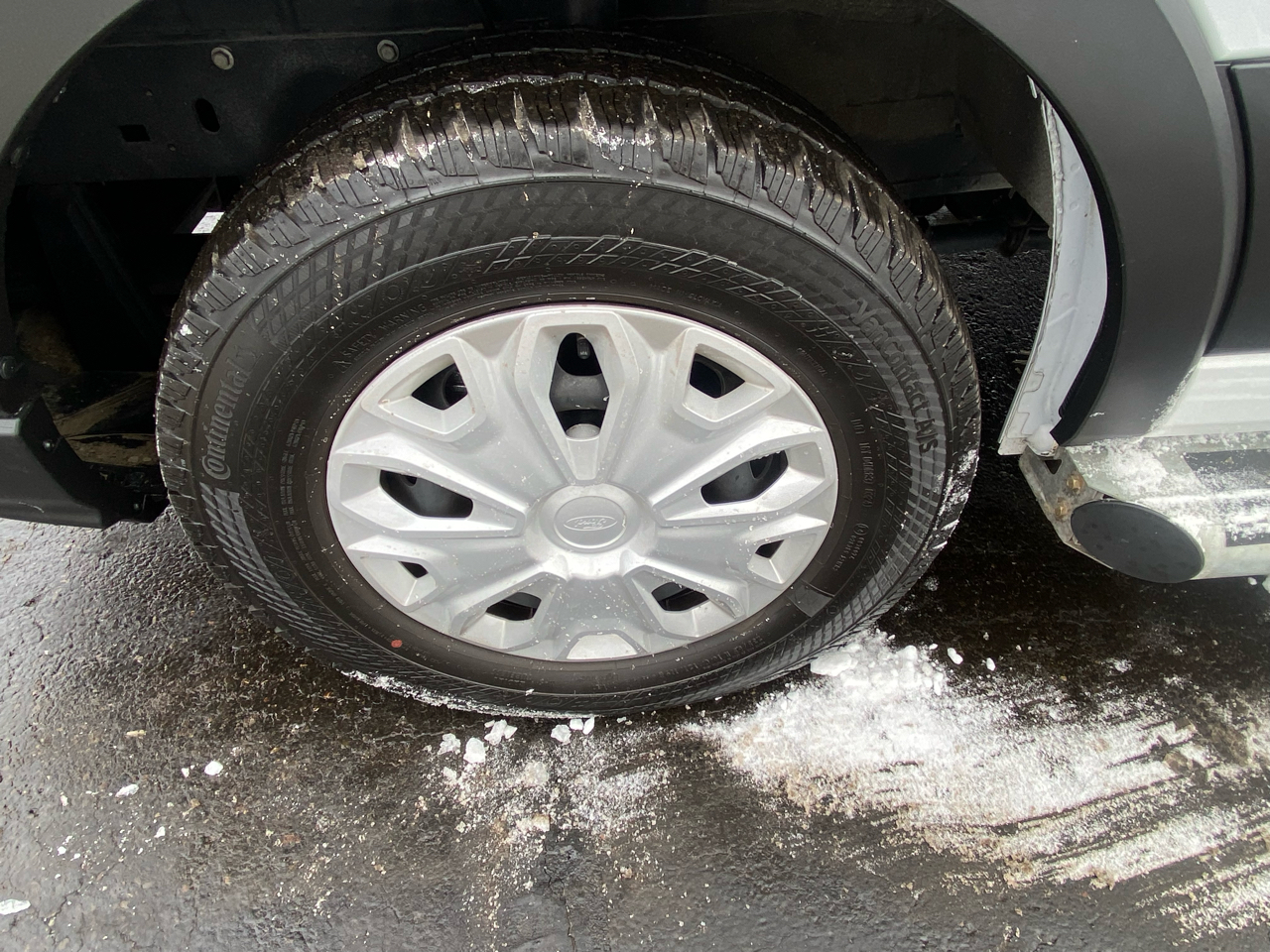 Ford Transit Cargo Van T-250 130" Low Rf 9070 GVWR RWD 2024