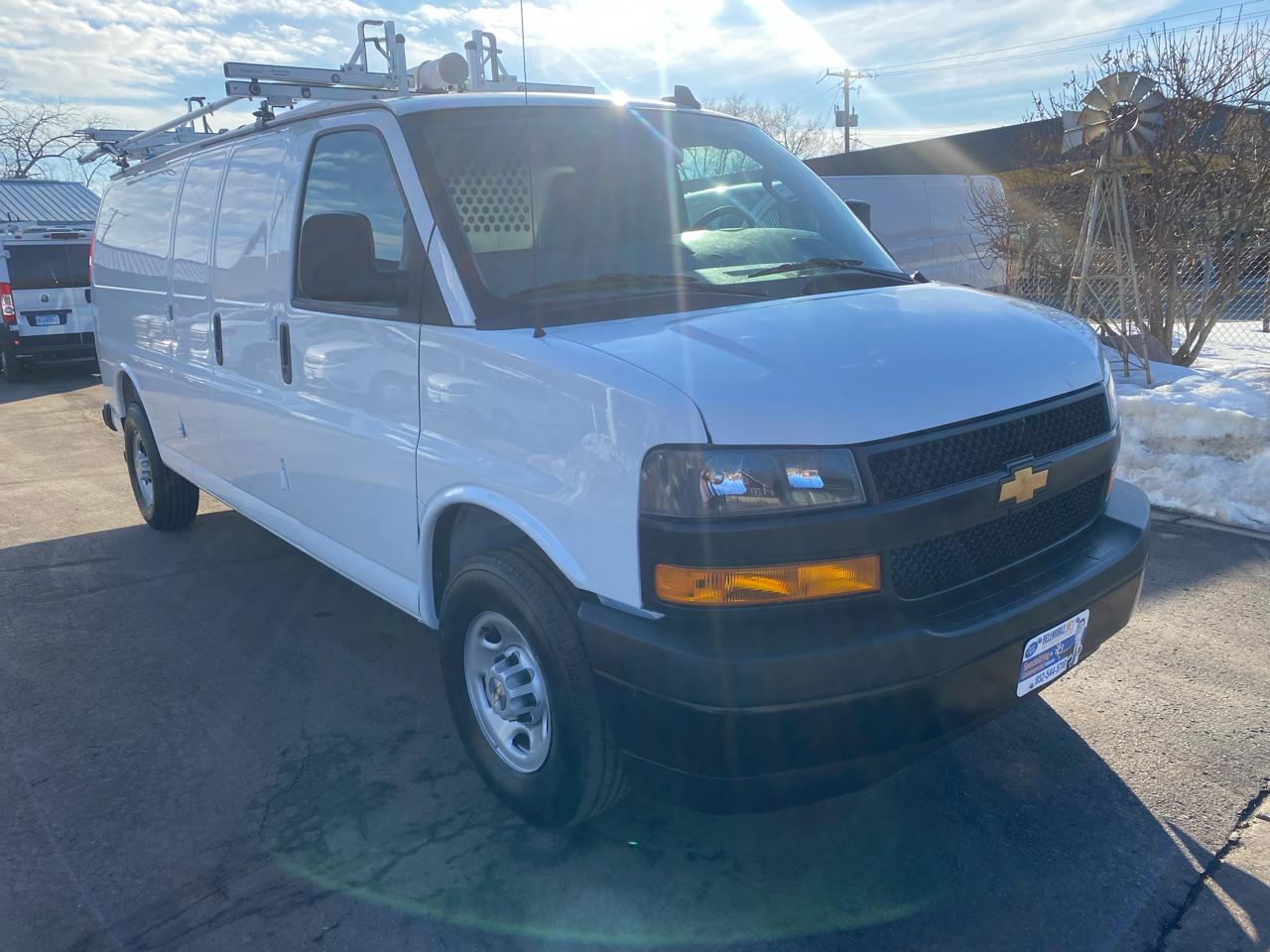 Chevrolet Express Cargo Van 2500 155" WB RWD 2025