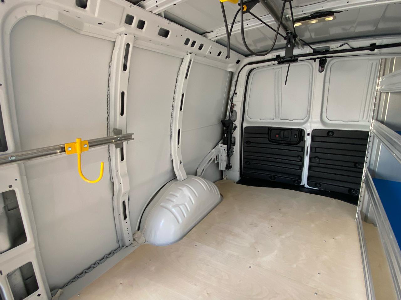 Chevrolet Express Cargo Van 2500 155" WB RWD 2025