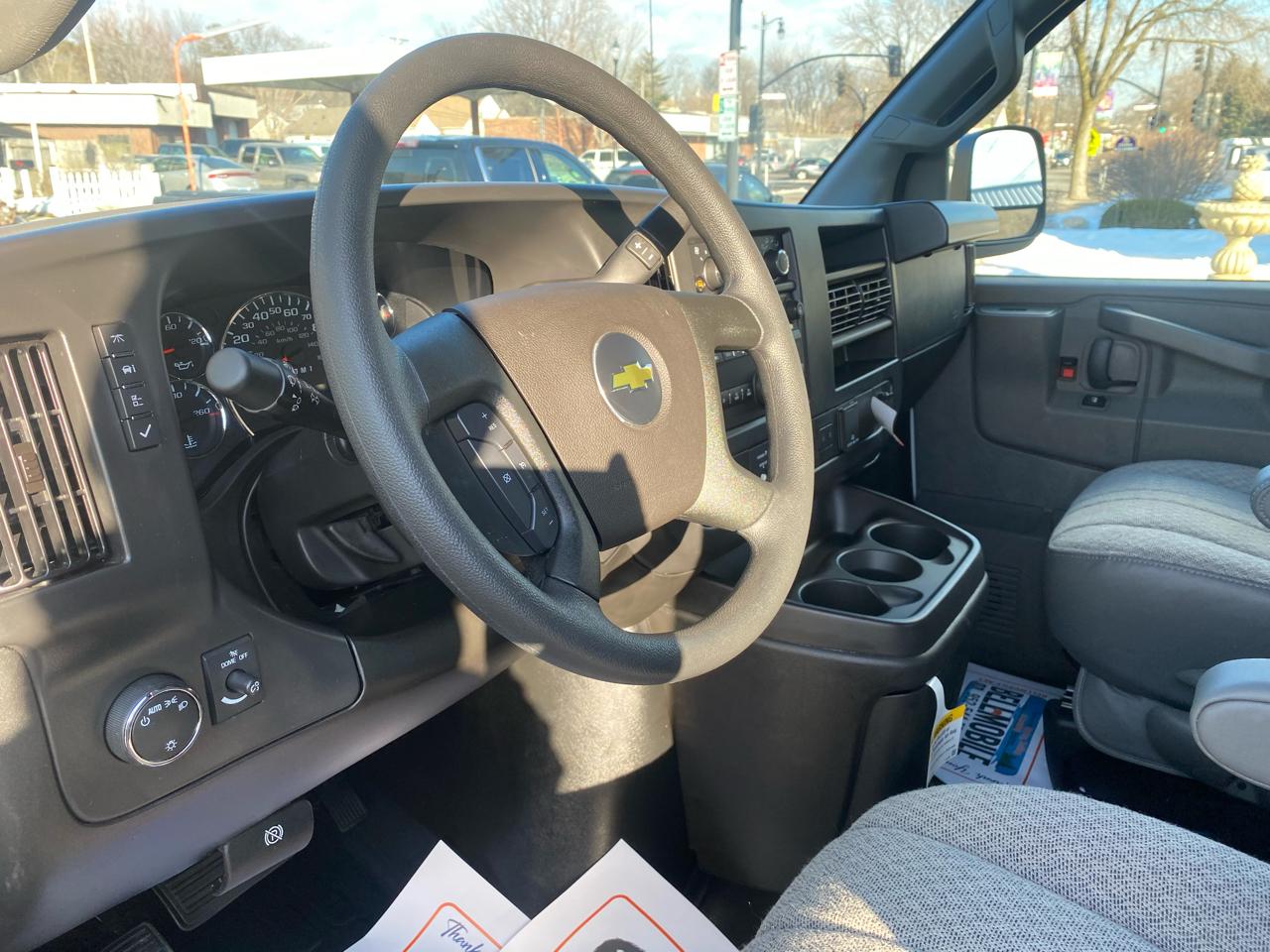 Chevrolet Express Cargo Van 2500 155" WB RWD 2025