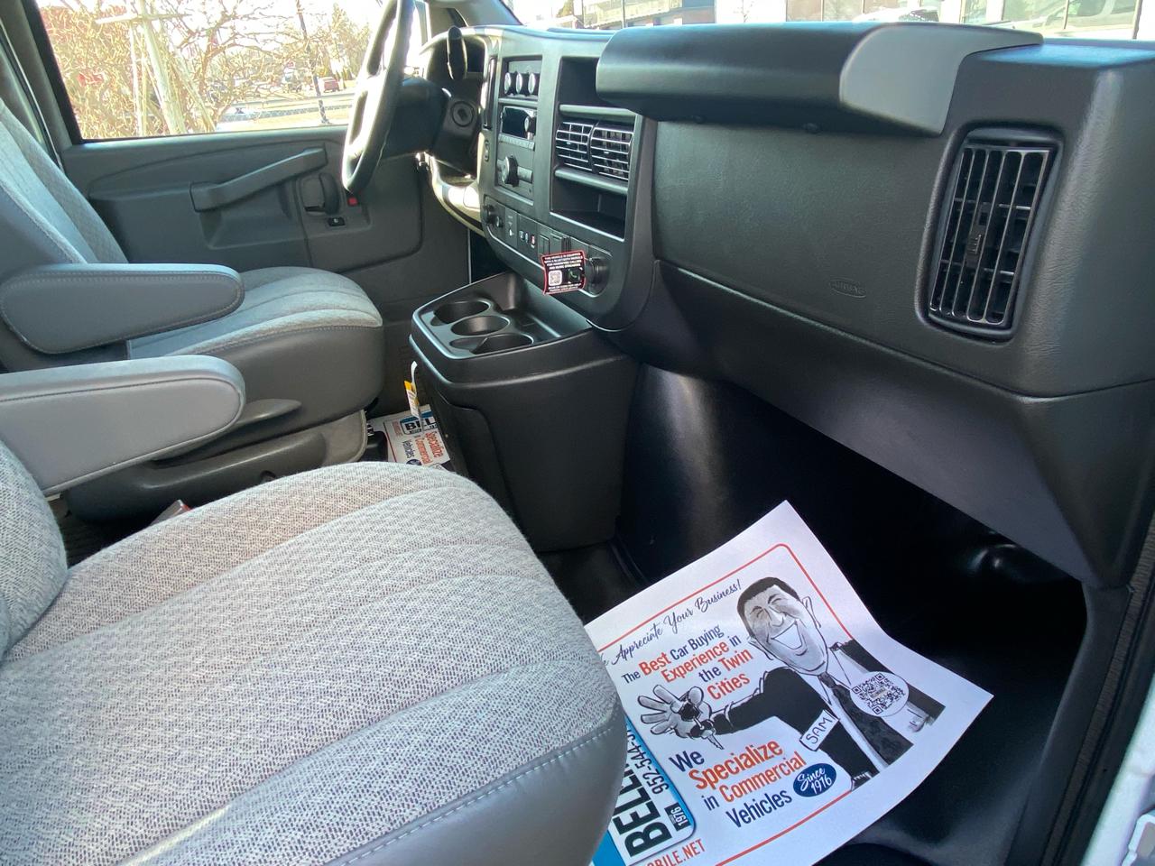 Chevrolet Express Cargo Van 2500 155" WB RWD 2025