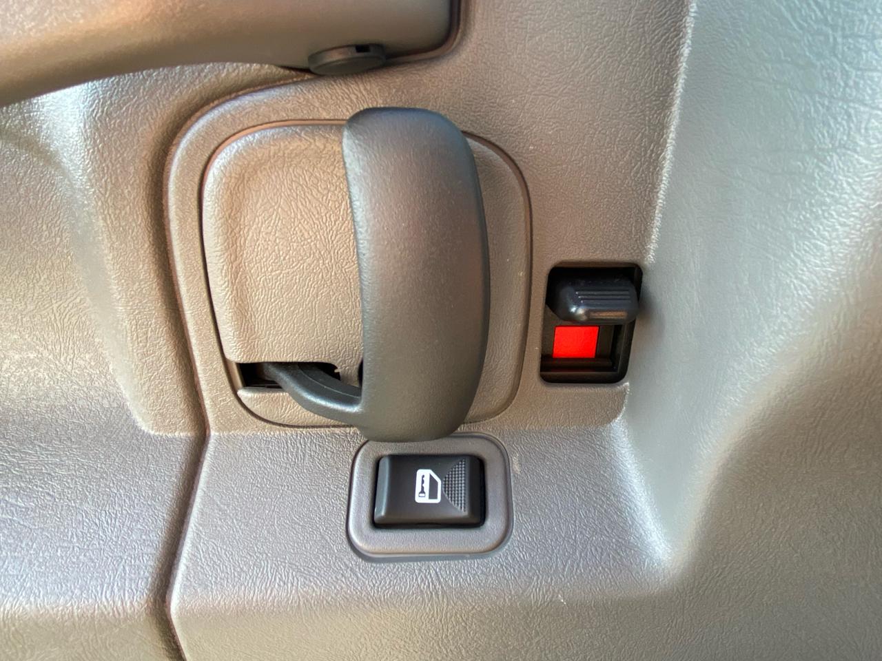 Chevrolet Express Cargo Van 2500 155" WB RWD 2025