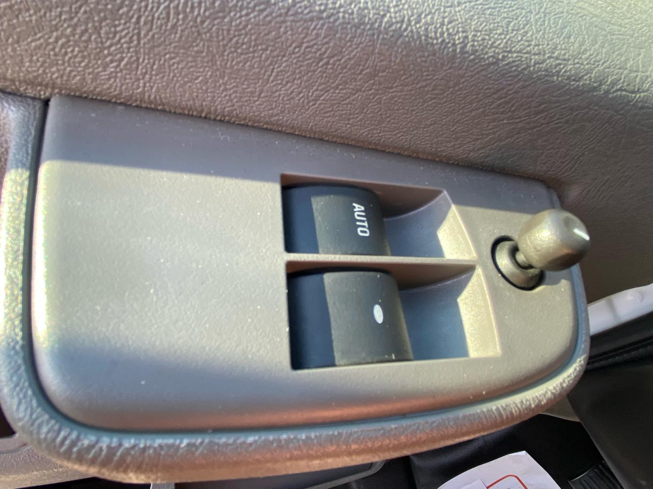 Chevrolet Express Cargo Van 2500 155" WB RWD 2025