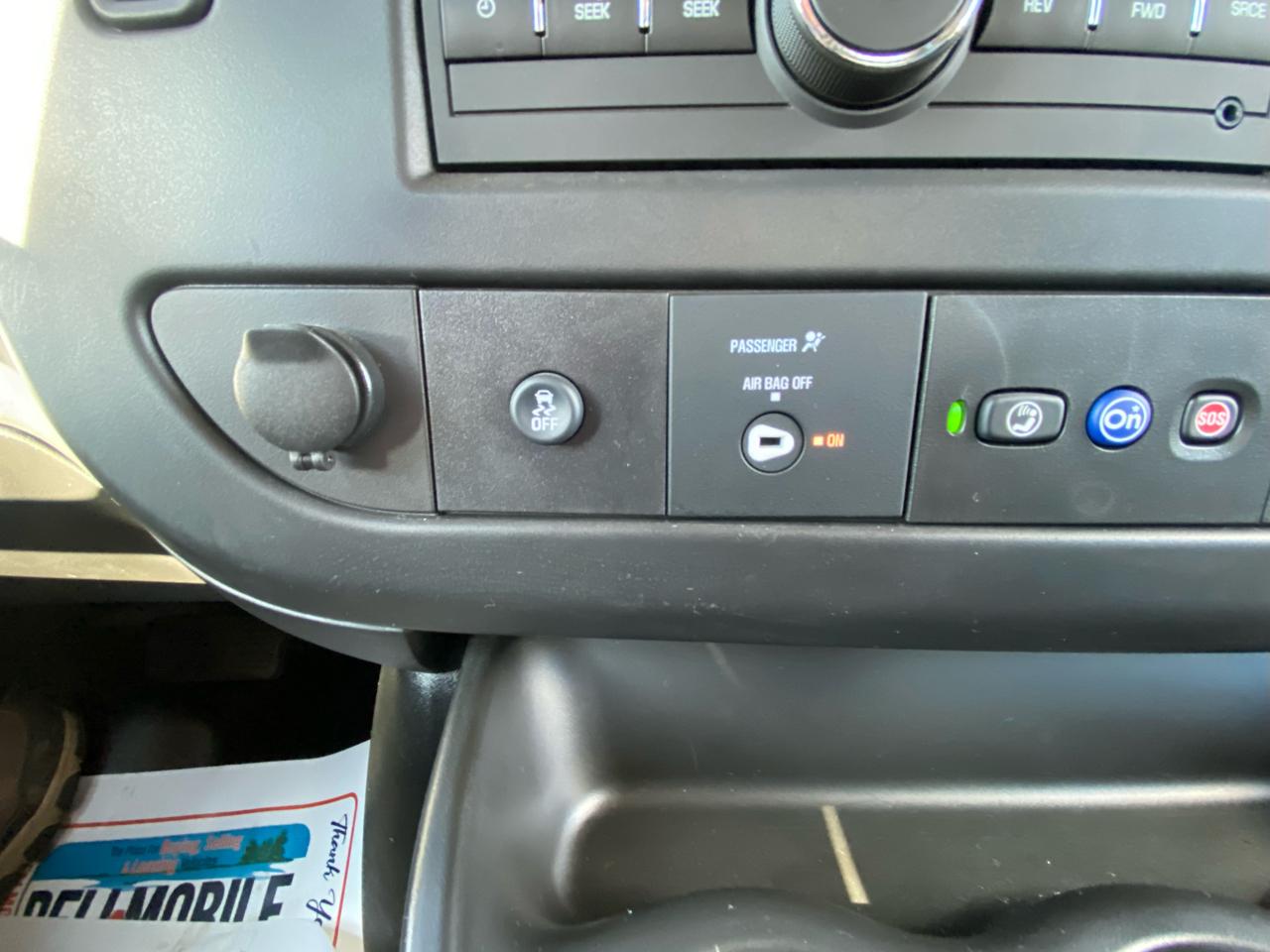 Chevrolet Express Cargo Van 2500 155" WB RWD 2025