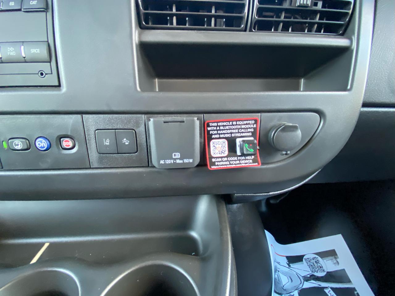 Chevrolet Express Cargo Van 2500 155" WB RWD 2025