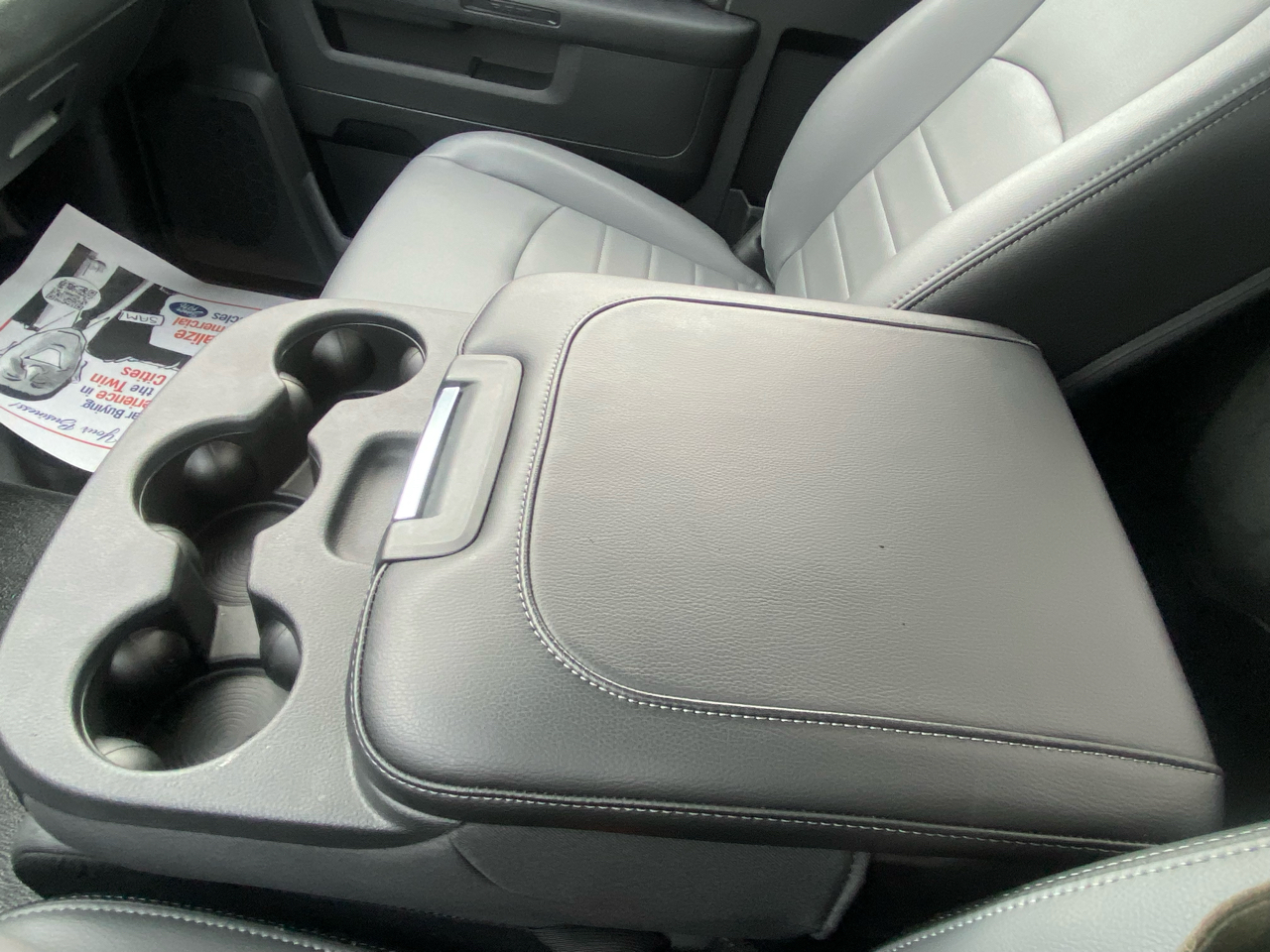 RAM 1500 Classic Tradesman 4x4 Reg Cab 8' Box 2023